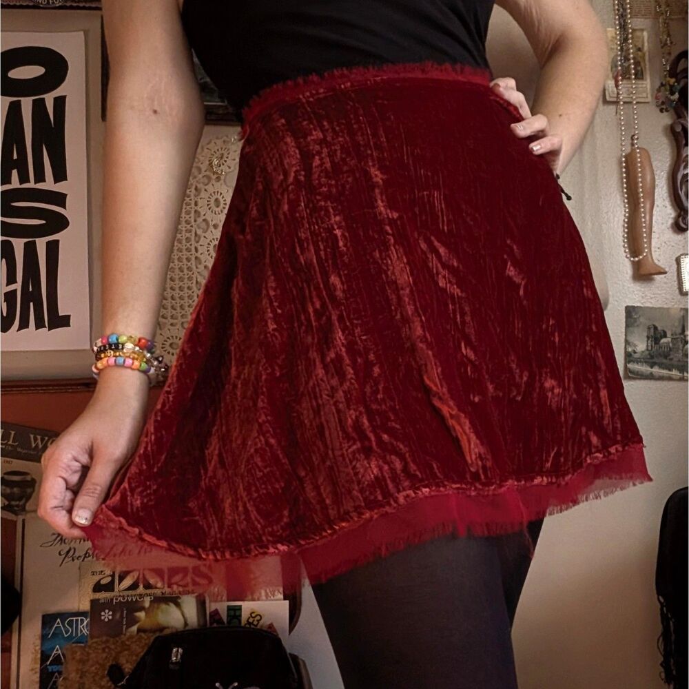 Velvet Raw Hem Mini Skirt Women's XS Bright Red